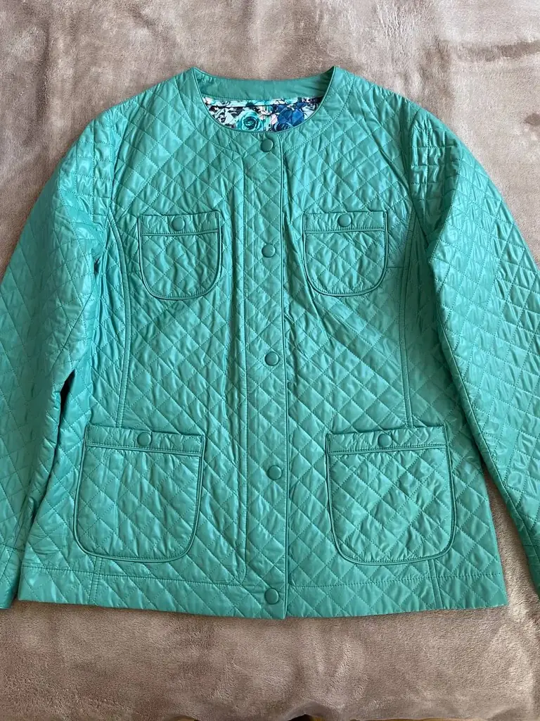 куртка, размер M/L - 35€