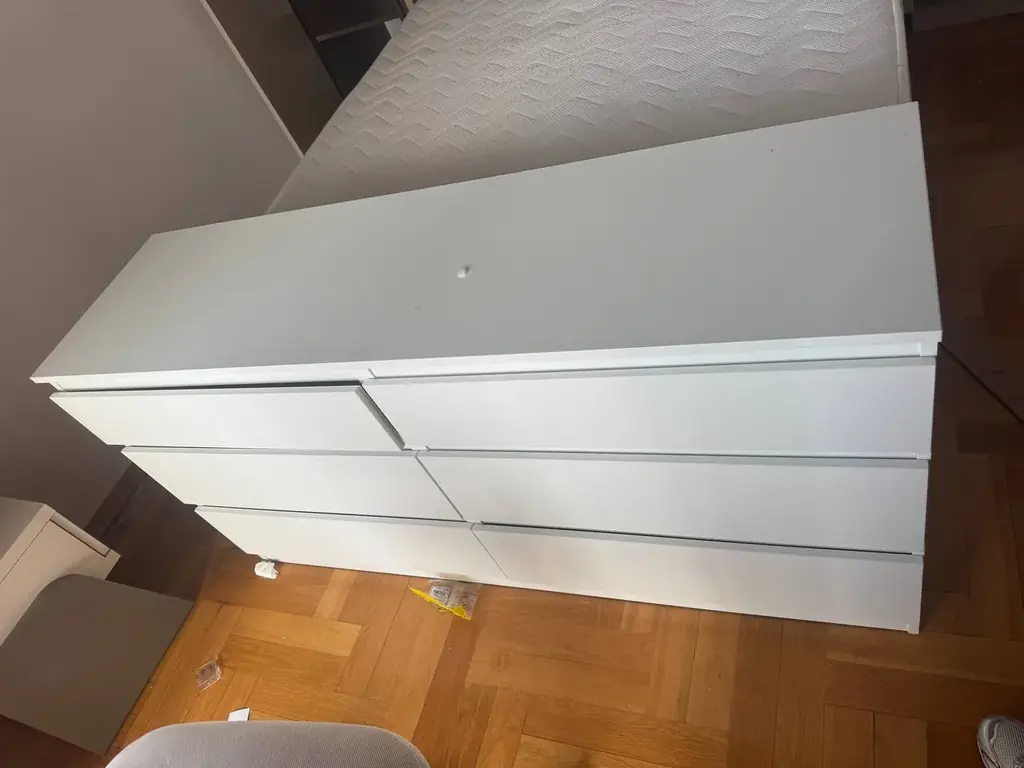Продам комод из икеи 80 евро самовывоз из бечичи