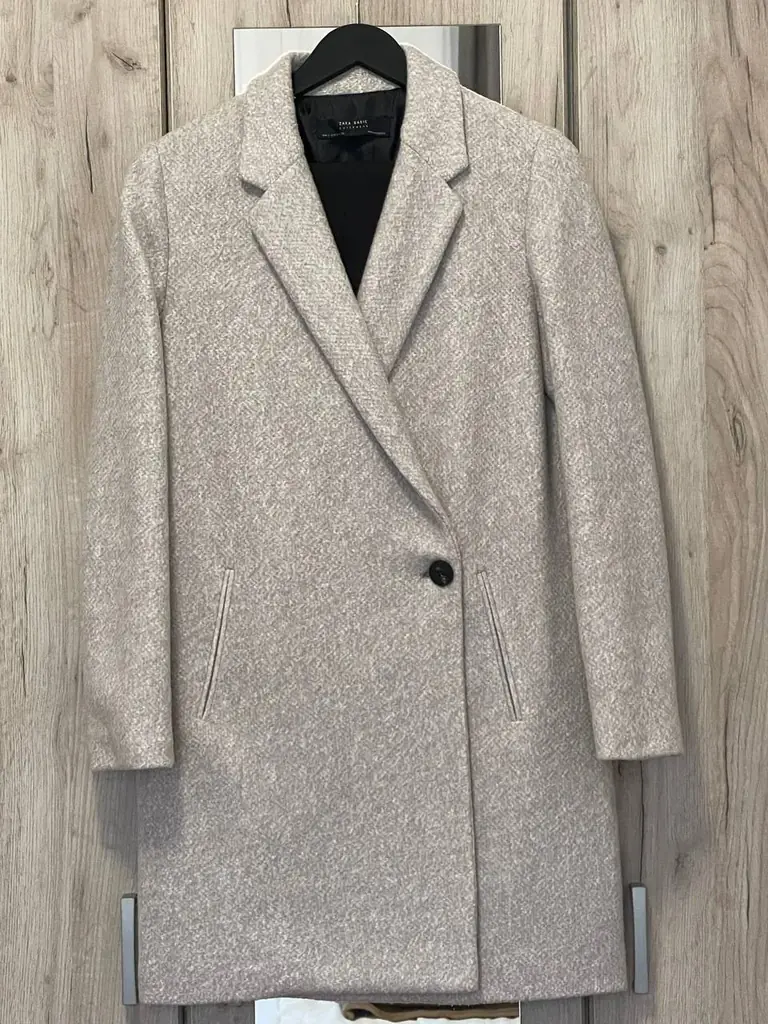 Базовое пальто, новое, размер S - 60€