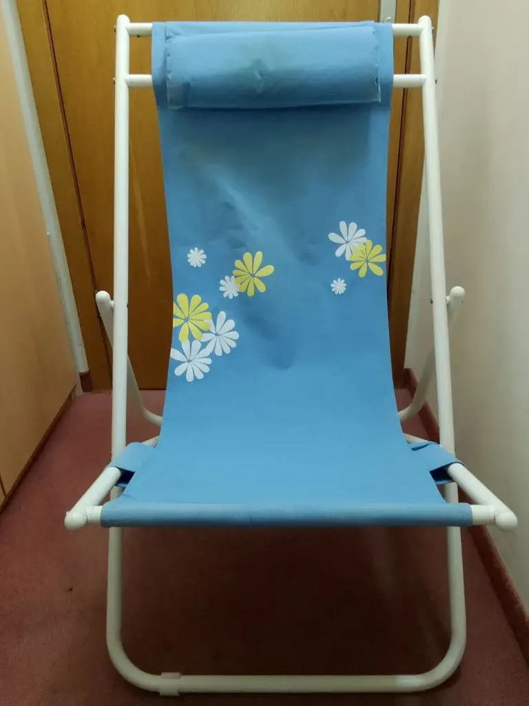 Продам стул-шезлонг - 25€