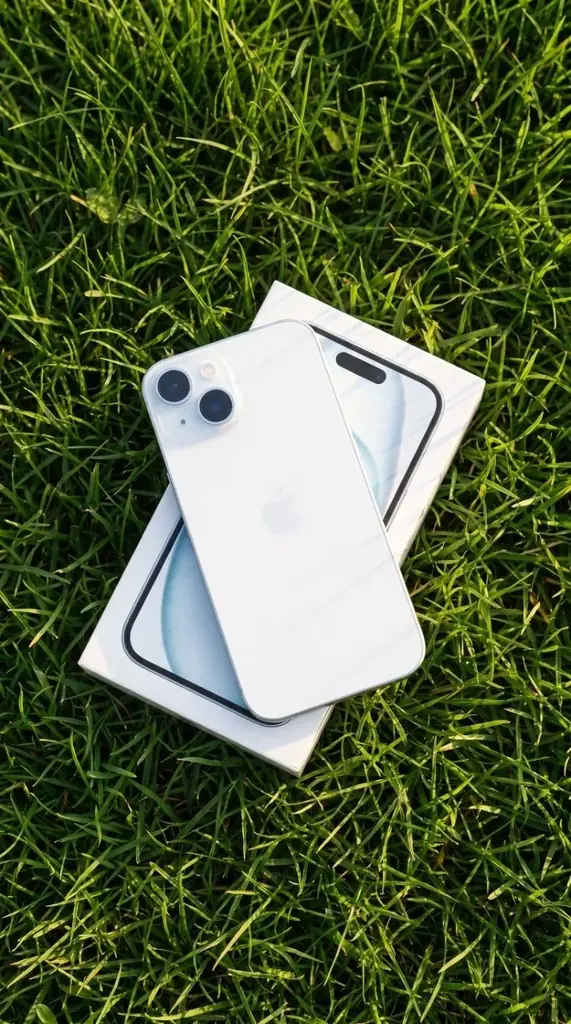 Продам iPhone 15 / 128 Gb