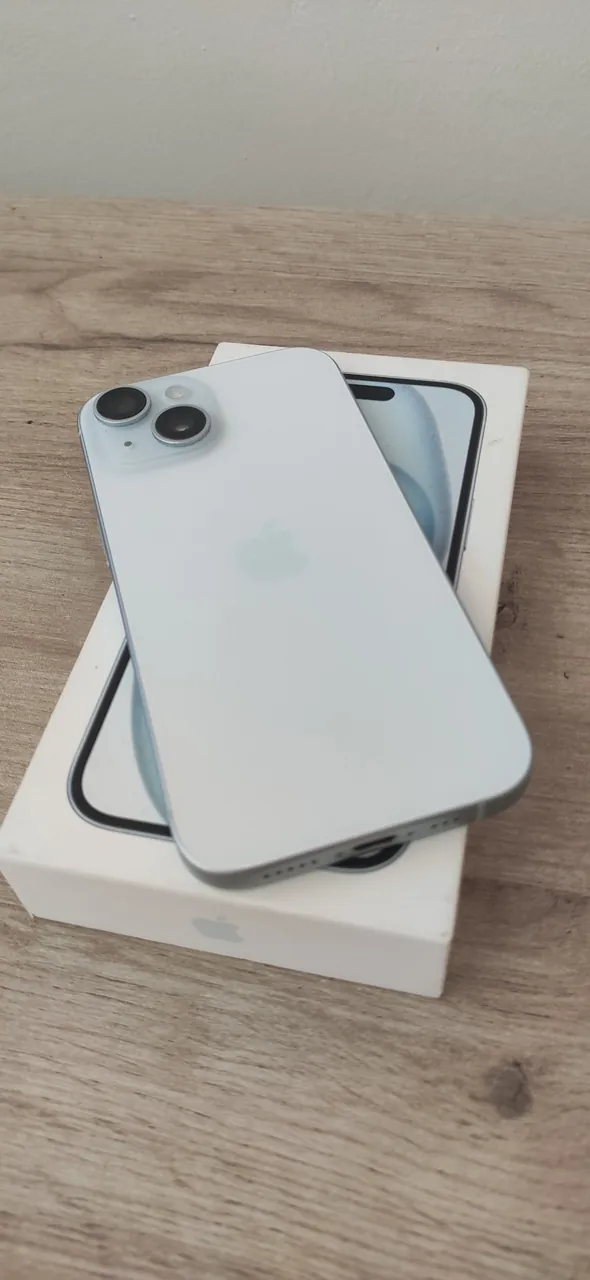 Продам iPhone 15/128 Гб