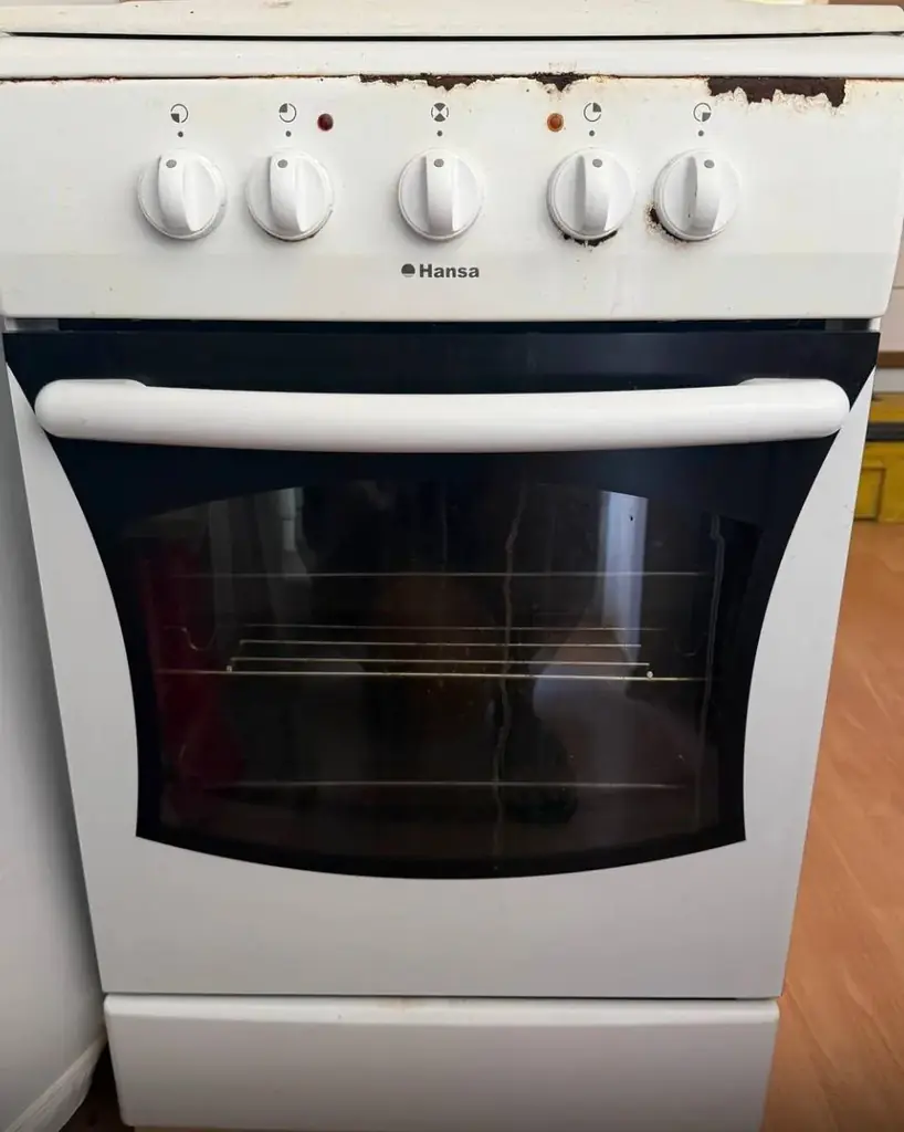 Продам духовку, 10 евро, Солнечный