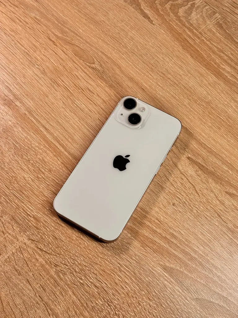 Продам IPhone 14 на 256 ГБ