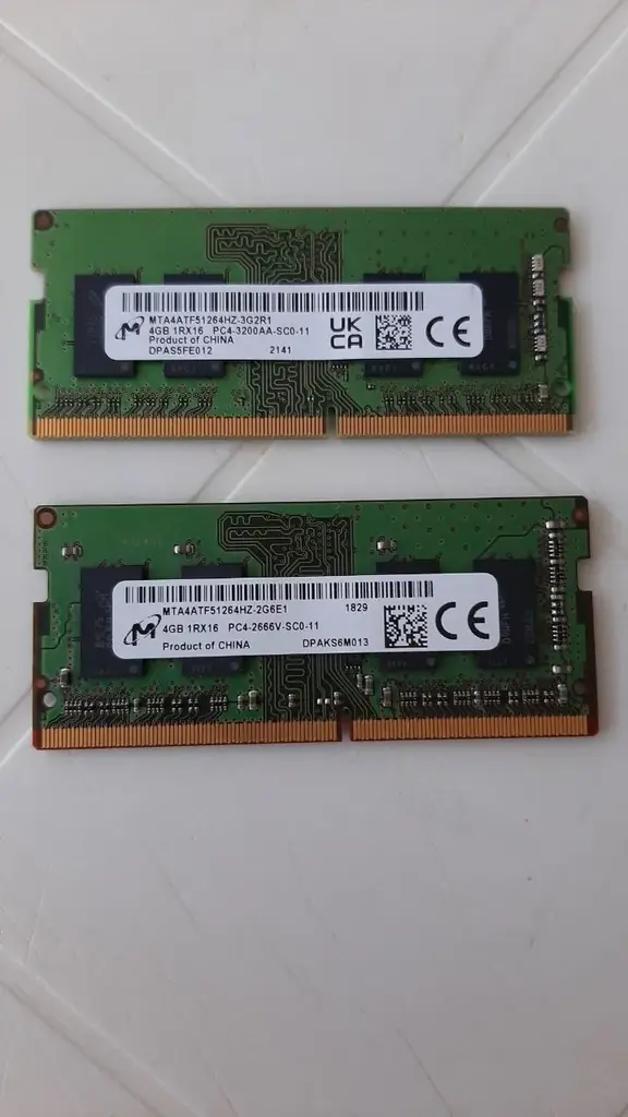 Продам для ноутбука, память Mikron SODIM DDR4 8Gb(4Gb+ 4Gb).