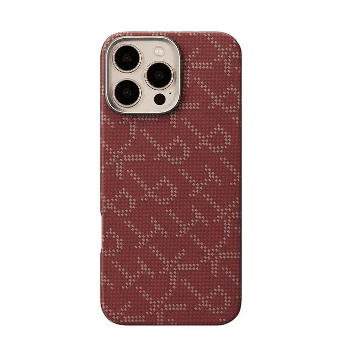 Продаю iPhone 16 Pro Max, 1 TB, Desert Titanium, с чехлом PITAKA