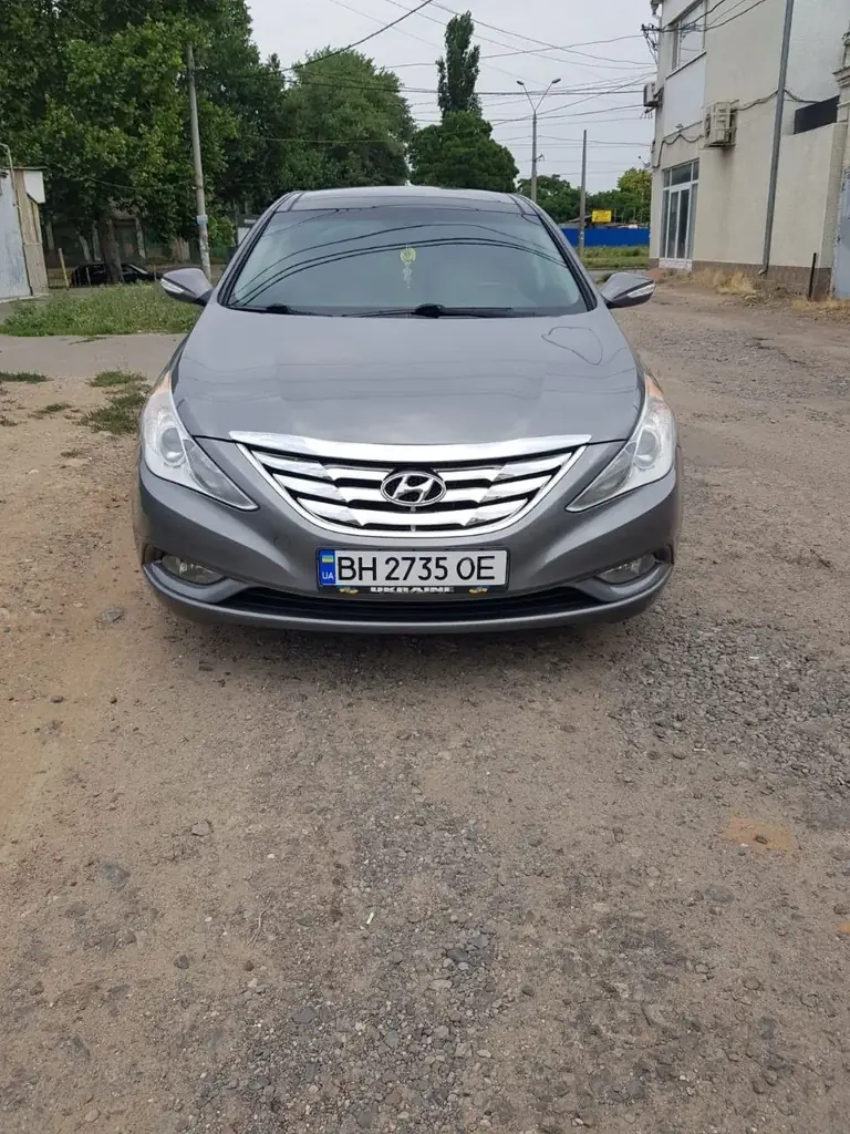 🚘 Продам автомобиль 2012 года