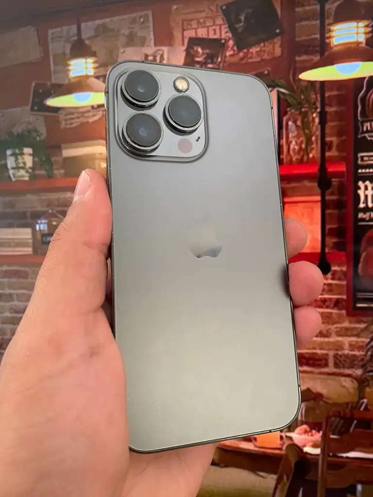 Продаю iPhone 13 Pro