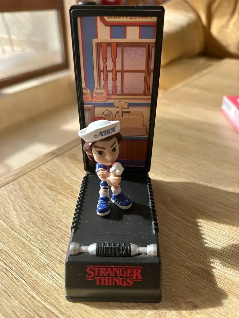 Рация stranger things, оригинал, Несебр 10€