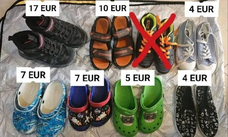 Продам детскую фирменную и