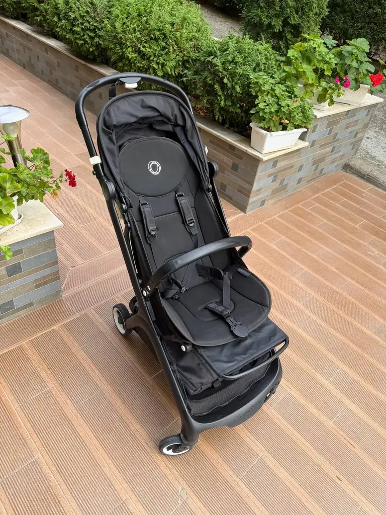 Продам любимую прогулочную коляску Bugaboo Butterfly. Очень классная и удобная, трактор среди компа…