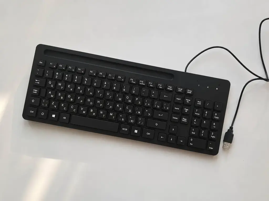 Проводная USB-клавиатура