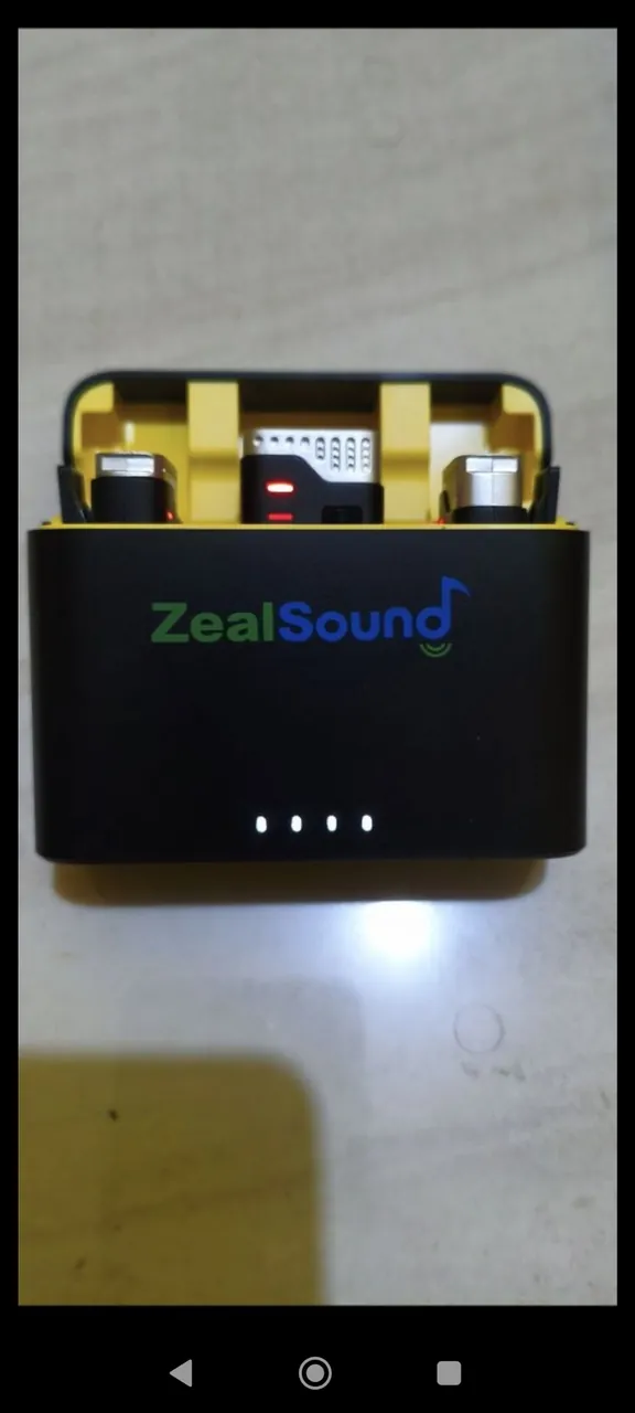 ✅ Продаю компактный беспроводной петличный микрофон ZealSound (2 микрофона + ресивер) — как новый!