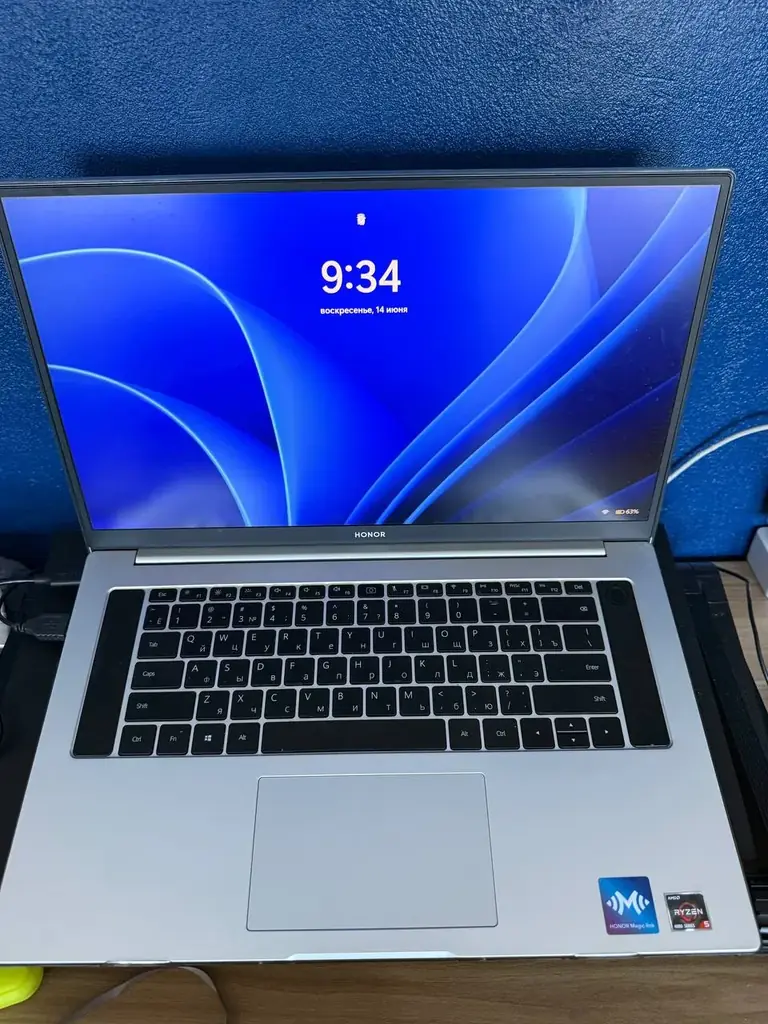 Надежный Honor MagicBook Pro 16.1" (Ryzen 5 / 16GB / 512GB) —