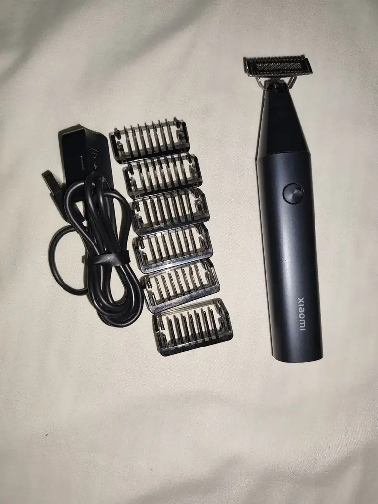 Продам Xiaomi Uniblade Trimmer. Использовался очень редко. Лезвие обновлено месяц назад и практичес…