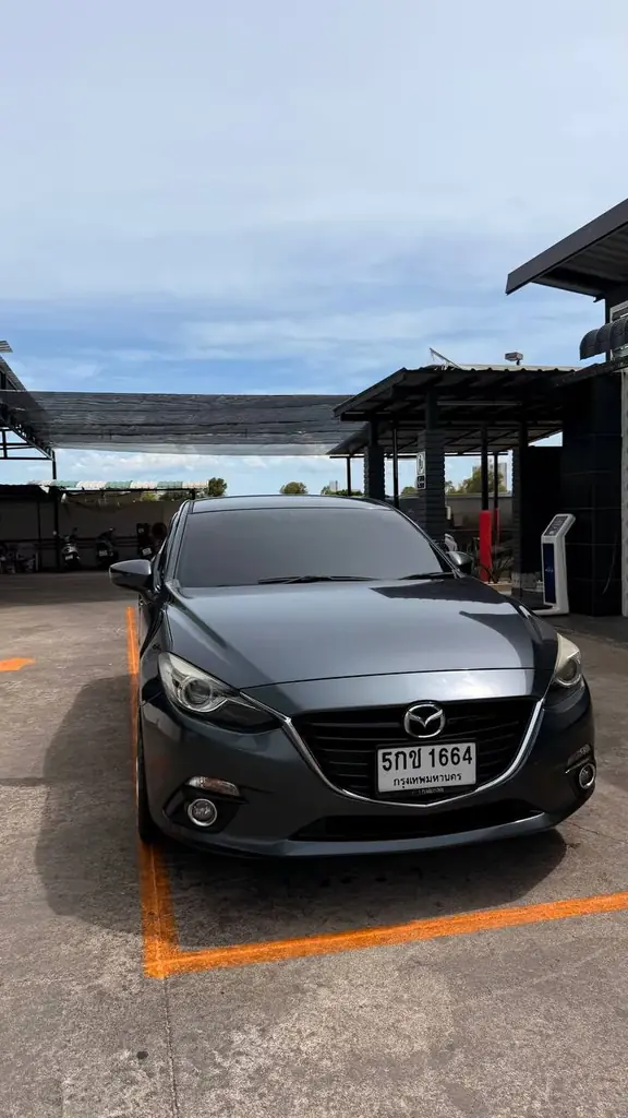 Продам MAZDA 3