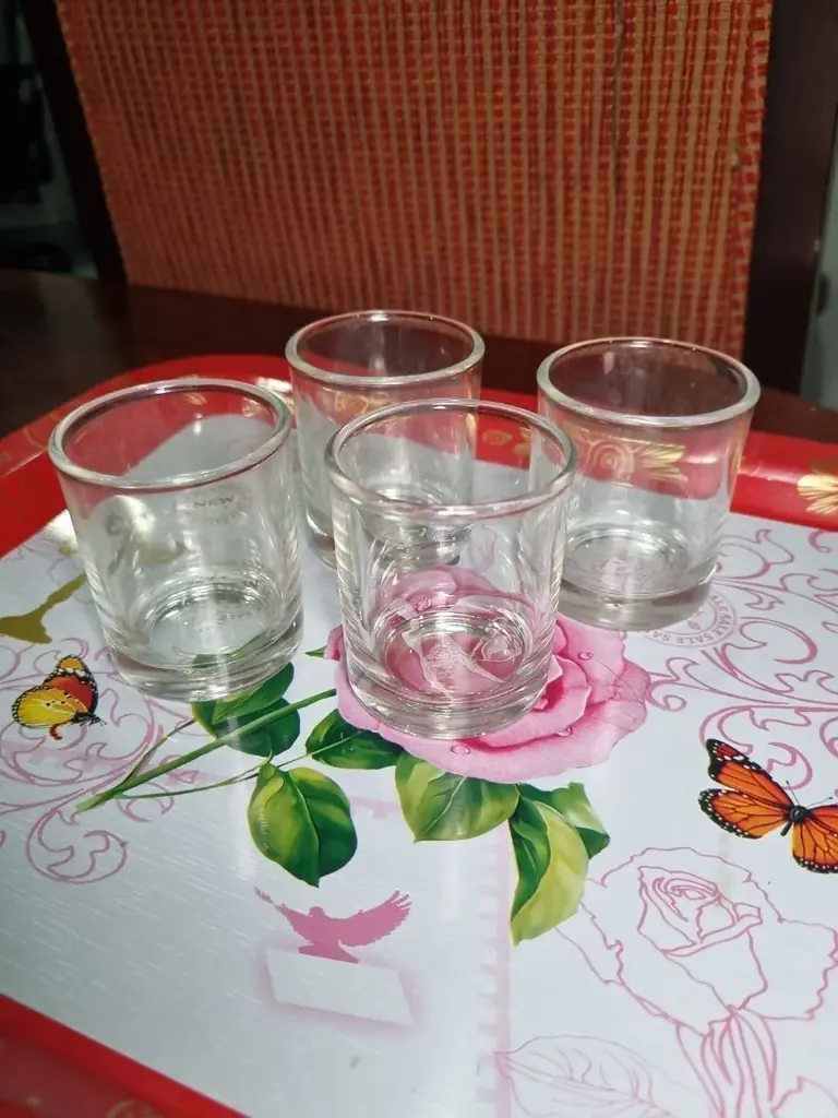 1. Стопки | 20฿ за все | Состояние: б/у