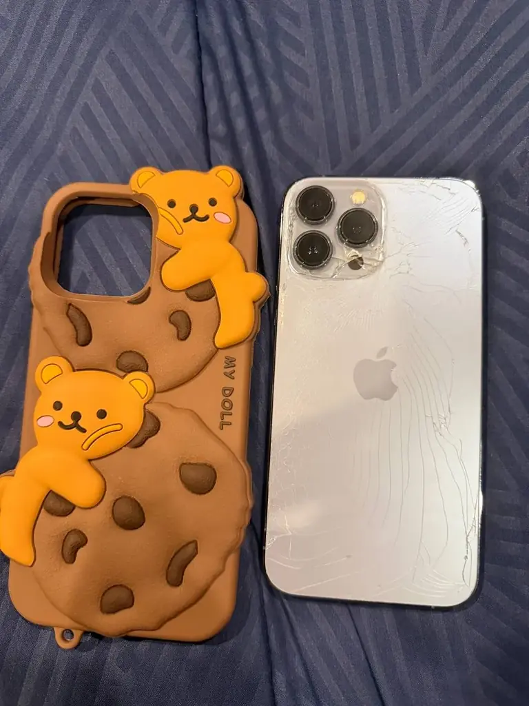 Продаю Iphone 13 pro max , 128 gb , рабочий полностью, есть царапины на гранях не критичные и разби…