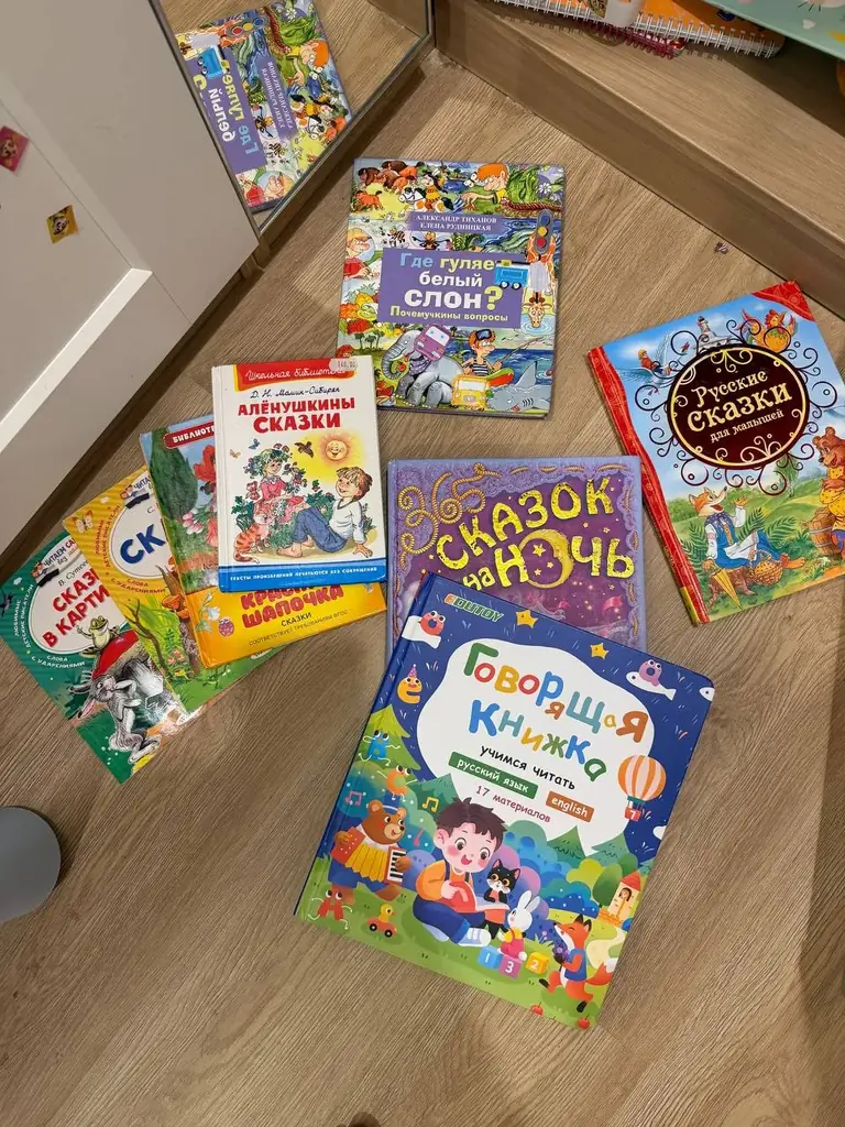 Продам книги.