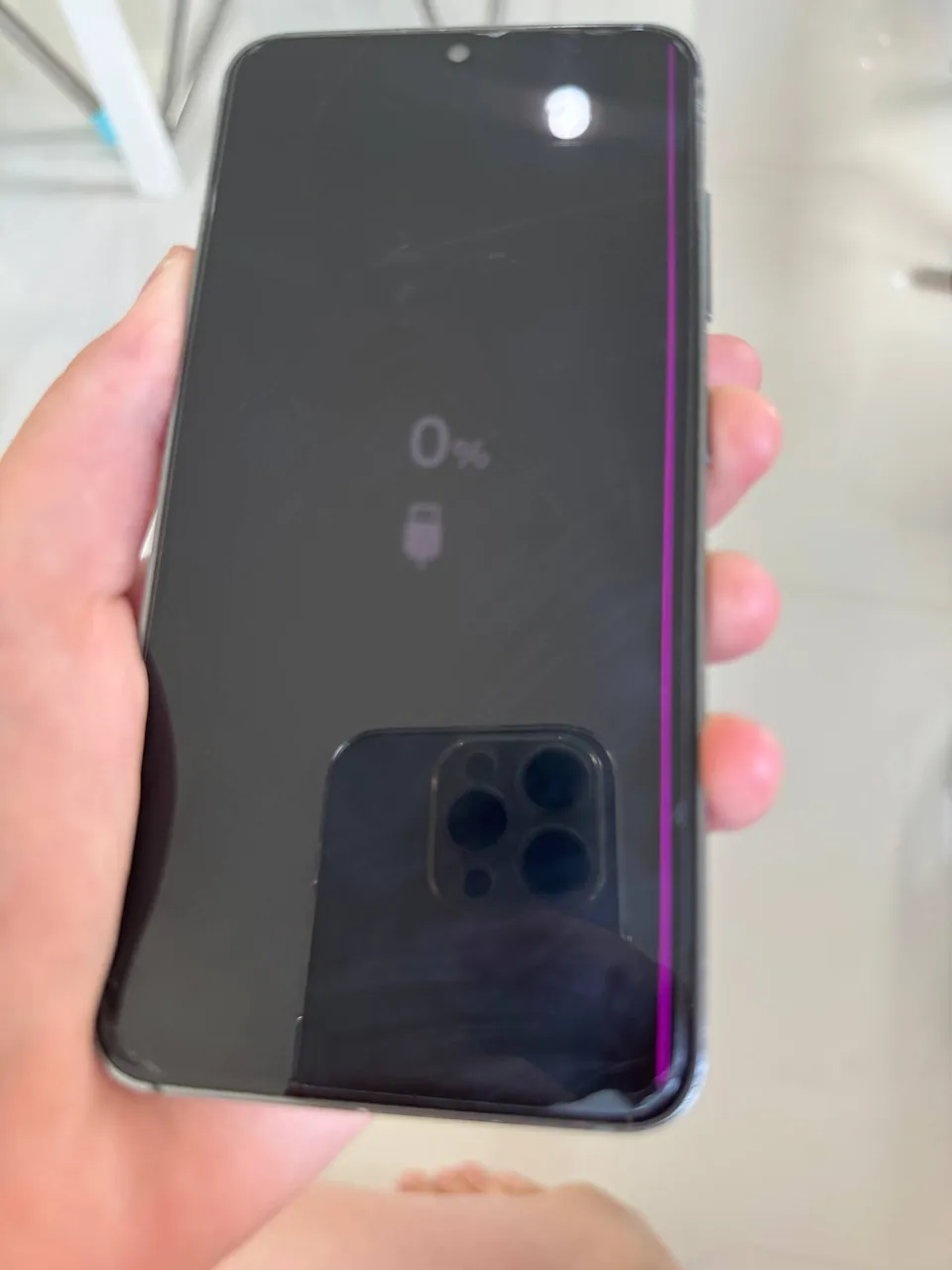 Продам Samsung Galaxy S23