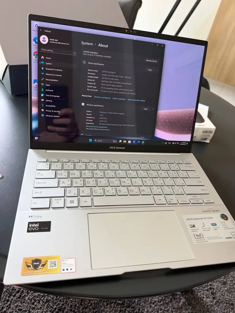 ASUS Zenbook 14 OLED — как новый / включался всего 3 раза