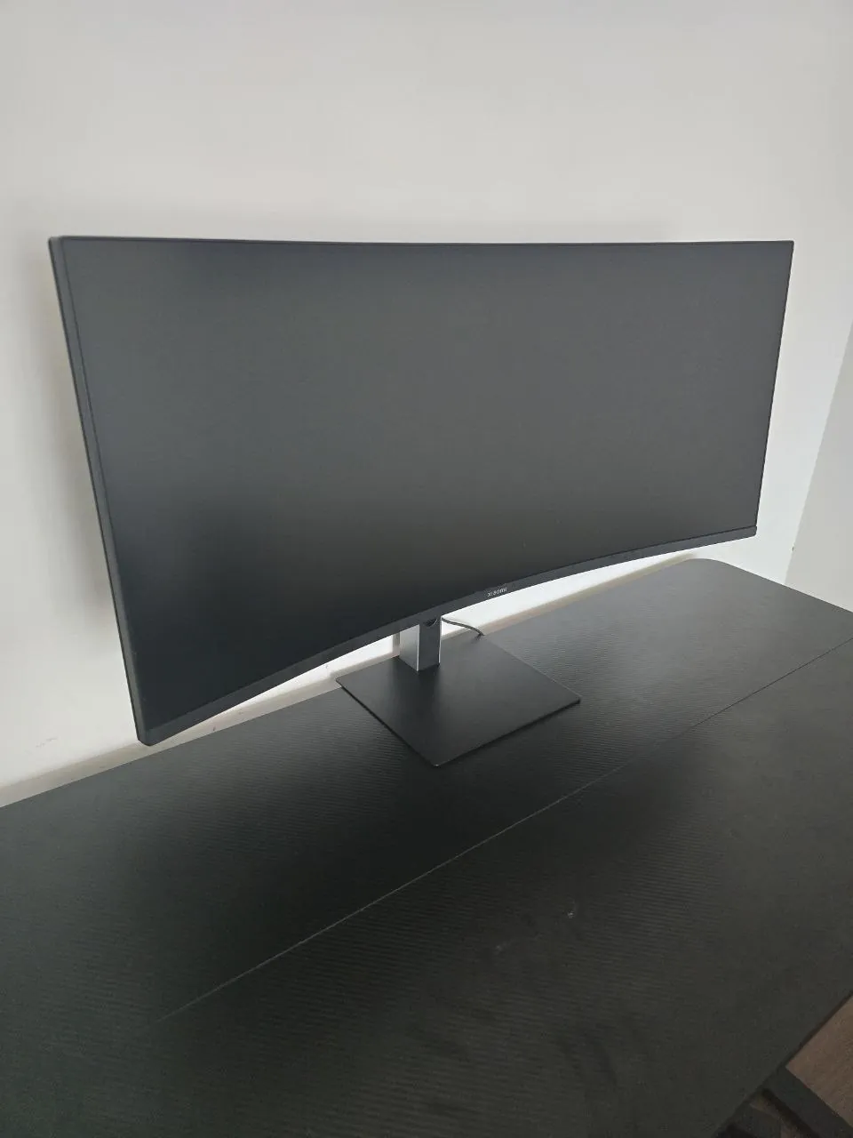 Продам монитор xiaomi curved gaming g34wqi. Диагональ 34 дюйма. Цена 6500 бат