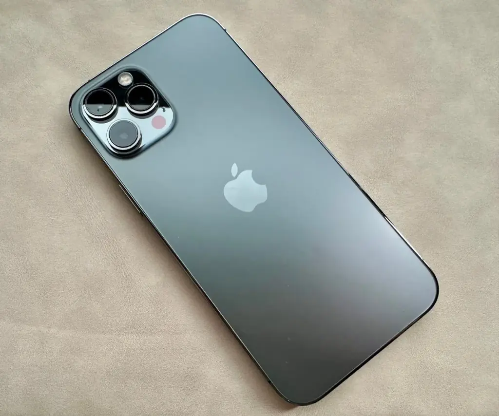 📱 Продам iPhone 12 Pro Max, 128 ГБ, цвет Graphite — 9 500 бат