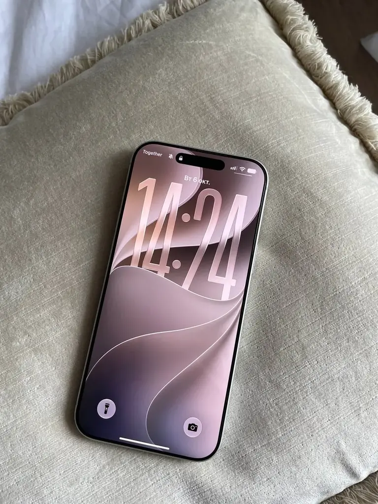 Продаю свой личный iPhone 17 Pro Мах 256 ГБ.📱✨