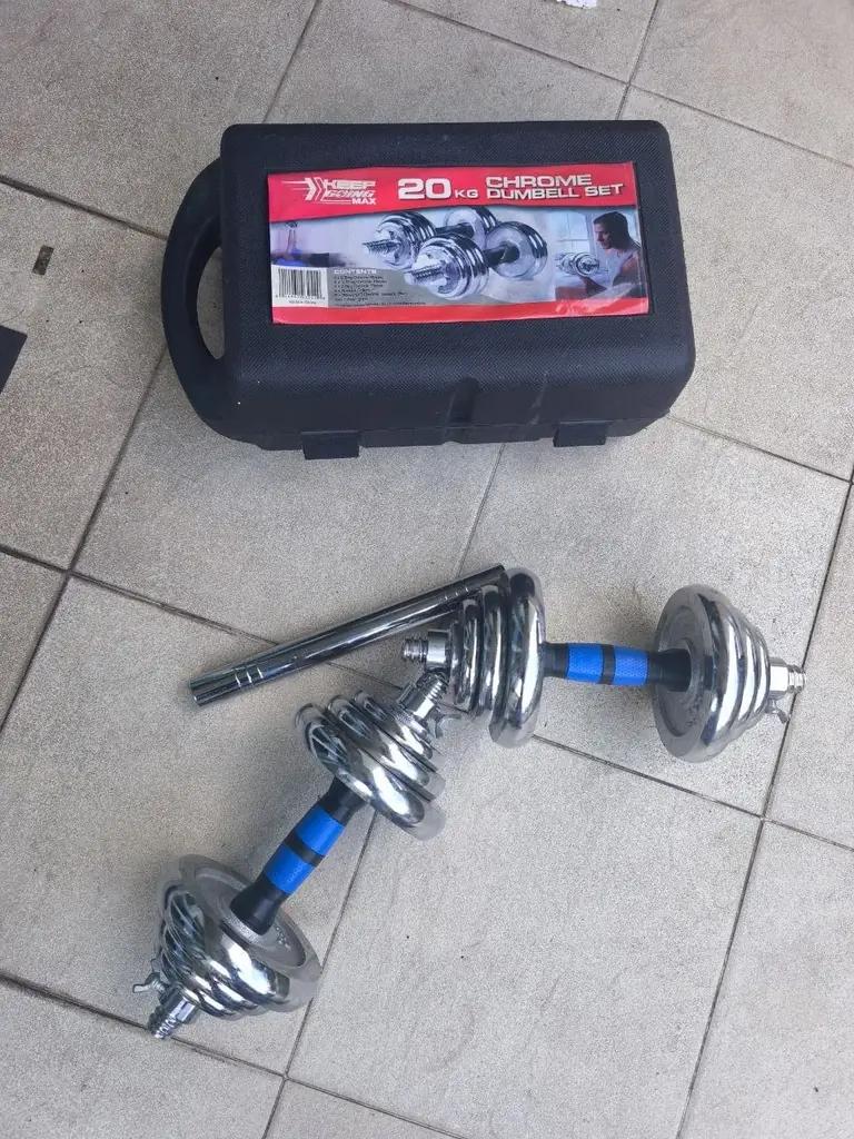 🏋️ Набор разборных гантелей 20 кг в кейсе — 800 ฿