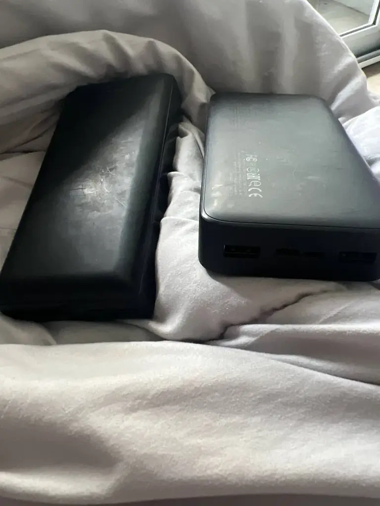 Продам два power banks