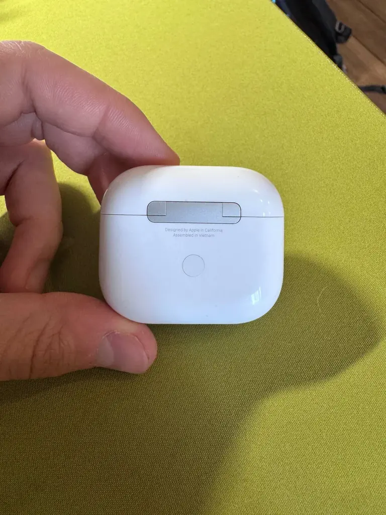 кейс от airpods 3 с lightning разъемом