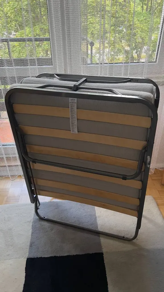 🛏️ Продаётся: гостевая кровать-раскладушка JYSK