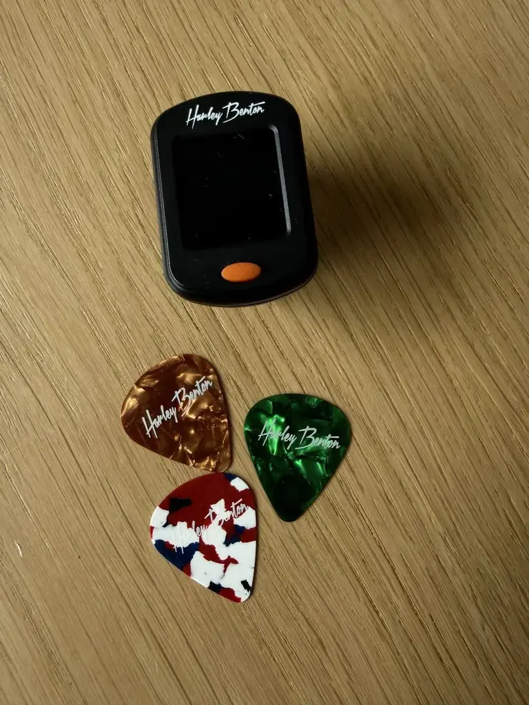 🎸 Продаётся: укулеле Harley Benton