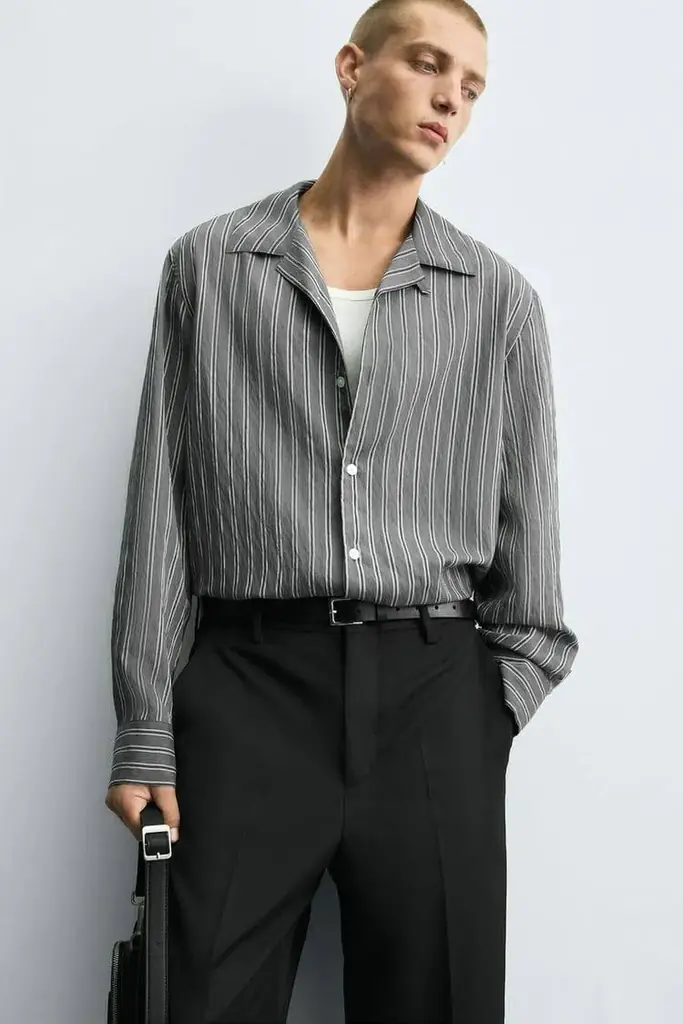 👕 Продаётся: рубашка ZARA с открытым отложным воротником