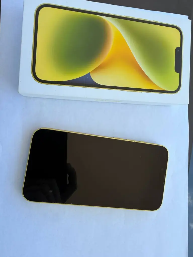 📱 Продаётся: iPhone 14, 128 ГБ (Yellow)