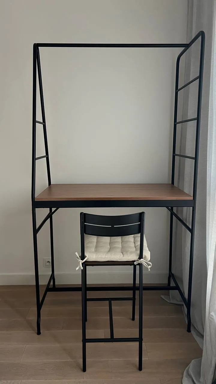 🪑 Продается: барный стол-стеллаж IKEA + барный стул