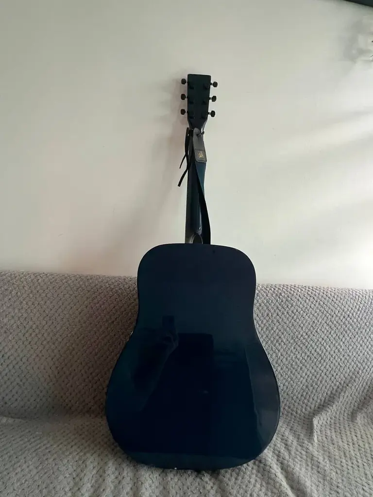 🎸 Продается: акустическая гитара Stagg SW203TB